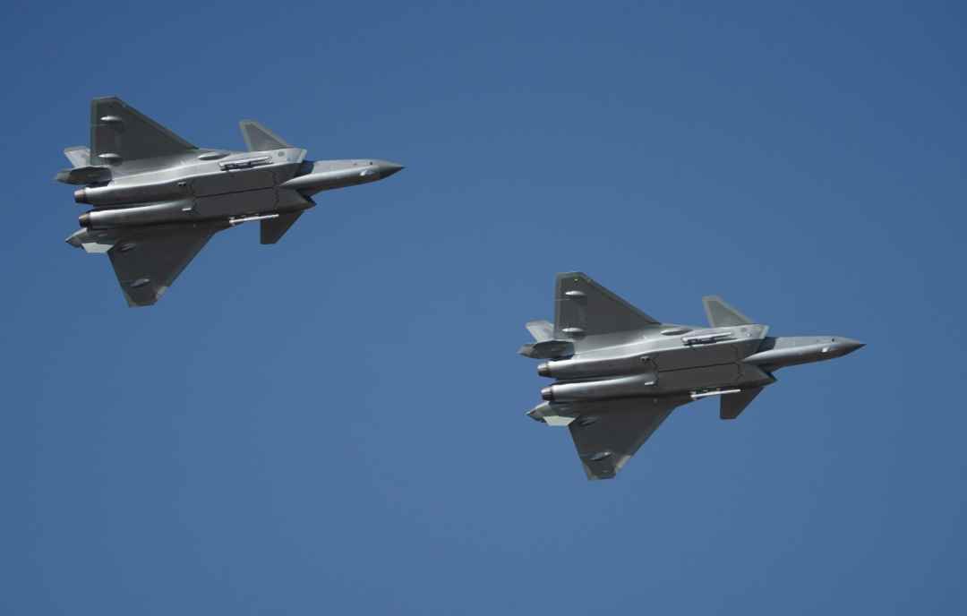 中国空军歼-20战机(资料图)